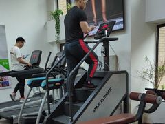 -悦耐私教健身馆(保利中心店)