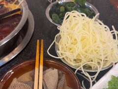 -邓莽子老火锅(中兴路总店)