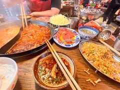 -萍姐火锅·公路夜市(武汉首店)