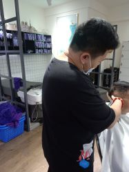 -CE·专业蛋白•羽毛接发·潮色烫染品牌店