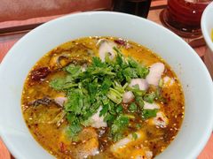-回味鸭血粉丝汤(新城市广场店)