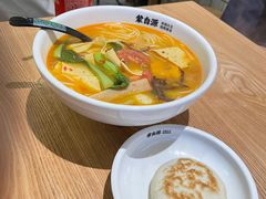 -蒙自源米线大王(花园城商场店)