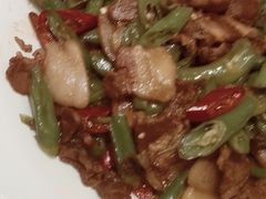 青椒炒肉-白金汉爵大酒店-24小时餐厅