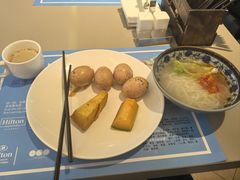 -海口绿发希尔顿酒店-田园汇自助餐·三文鱼·海鲜