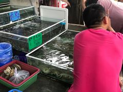 -拉威海鲜市场