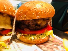 -The Habit Burger Grill 哈比特汉堡(复兴soho店)