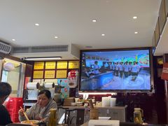 -川流不息·地道川菜·小龙虾(松东路店)