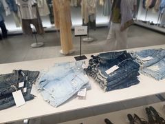 -ZARA(凯德乐峰广场店)