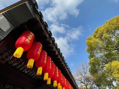 -龙华寺