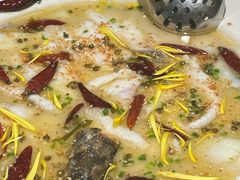 -渔语鱼酸菜鱼新川菜(来福士店)