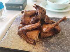 -五谷芳乳鸽王(梅沙老店)