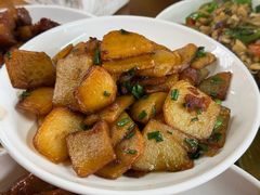 小葱农家土豆-芦茨金富饭庄·25年老字号·专做稻草鸡