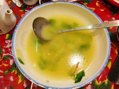 -闯关东东北农家菜(崂山石老人店)