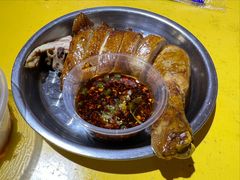 -砖头卤味