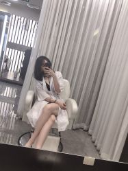 -AYO SALON