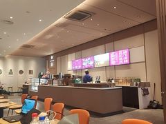 -星巴克臻选(呼和浩特维多利摩尔城店)