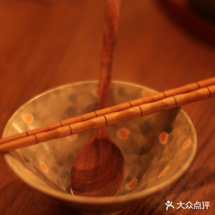 去这家店吃茶泡饭，顺便还能拍一套写真？