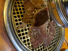 -唯成•韩国炭火烤肉 유성고기