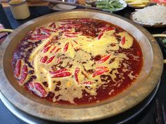 -王婆乔鲜鱼自助火锅(蜀汉路店)