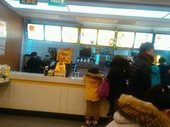 -麦当劳(轻轨曹杨路店)