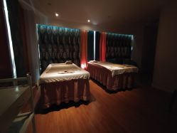 -东英经典SKIN&SPA