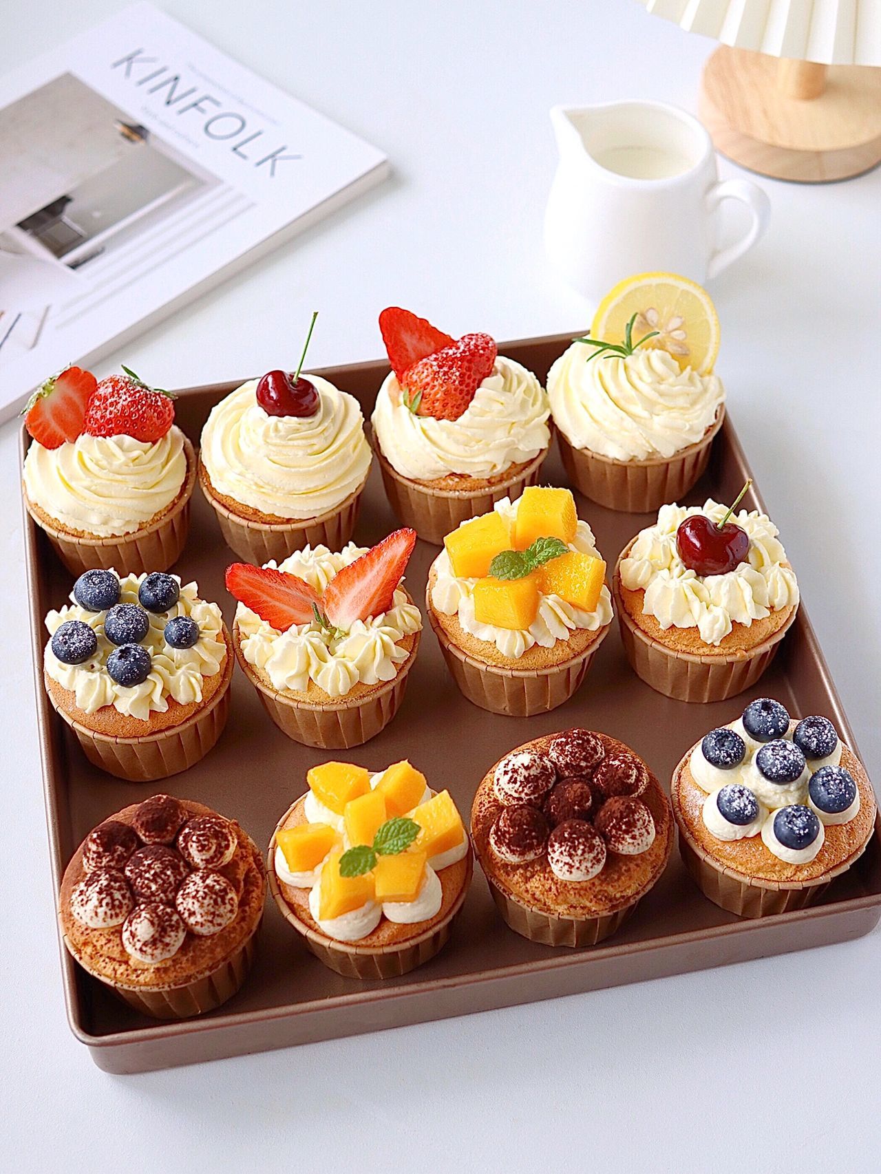 在家diy纸杯蛋糕