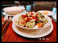 -WOLFGANG PUCK KITCHEN & BAR(迪士尼小镇店)