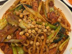 -大食代美食广场(上海中心店)