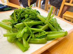炒空心菜-登兴鱼丸