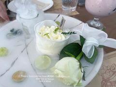 -Mark&Mars Restaurant