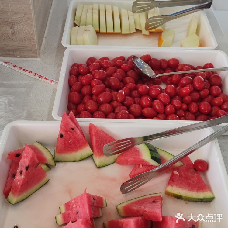 面朝大海，来顿鲜活的海鲜自助