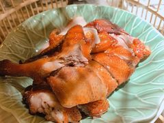 手撕脆皮鸡-佬麻雀·新湘菜(珠海金发购物中心店)