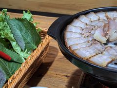 -百年石锅饭·朝鲜族传统民餐