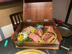 -山川小町·极番烧肉(新地假日广场店)