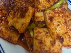 -八两八金·莱芜特色炒鸡(市南漳浦路店)