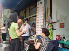 -甘记肥肠粉(马鞍北路店)
