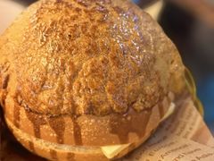 香港酥皮菠萝油包-香港威特瑞茶餐厅(小白楼音乐厅店)