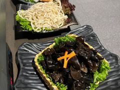-湊湊火锅·茶憩(恒隆广场店)