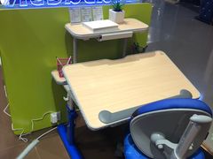 -红星美凯龙（金桥商场店）-地上停车场