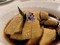 -王朝大酒店徐汇店-地面停车场