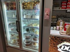 -DQ·蛋糕·冰淇淋(大宁国际商业广场店)