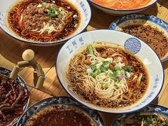 -丁阿纸面馆