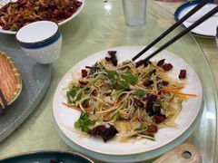 -鹤乡东北菜(崮山路店)