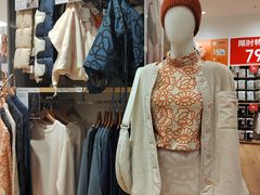 -优衣库(广州番禺万达广场店)