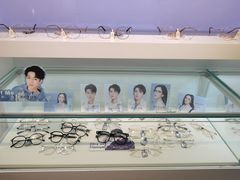 -浮光眼镜·蔡司视觉合作·数字验配中心(陆家嘴店)
