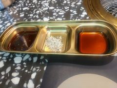 蘸料-黑牛の場烤肉(摩天活力城店)