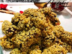 -大宝全猪馆(南京路店)