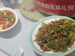 -红胖胖龙虾王·本地菜