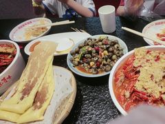 -周姑娘不等味·牛羊肉火锅·螃蟹罗氏虾·烤鱼烤串(高邮店)