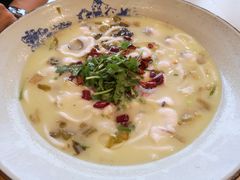 -燕坤食府